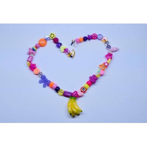 Collier ras de cou en perles multicolores