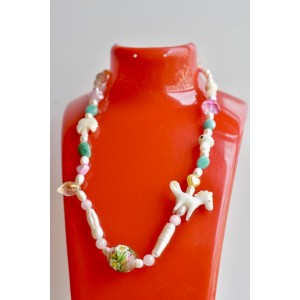 Flowers necklace handmade with precious beads