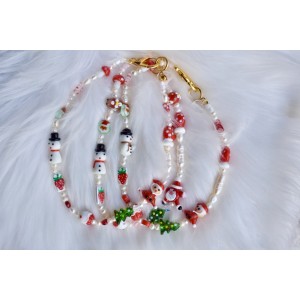 Christmas necklace with glass beads