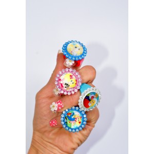 Vintage resin rings with strass