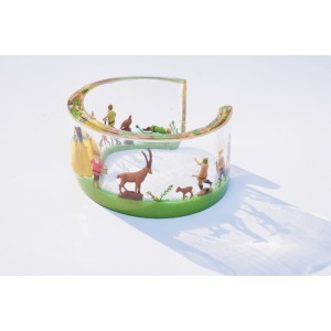 Snow white resin bangle diorama handmade