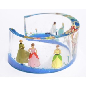 Cinderella resin bangle bracelet