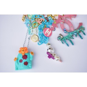 Attache de sac grigri polly pocket