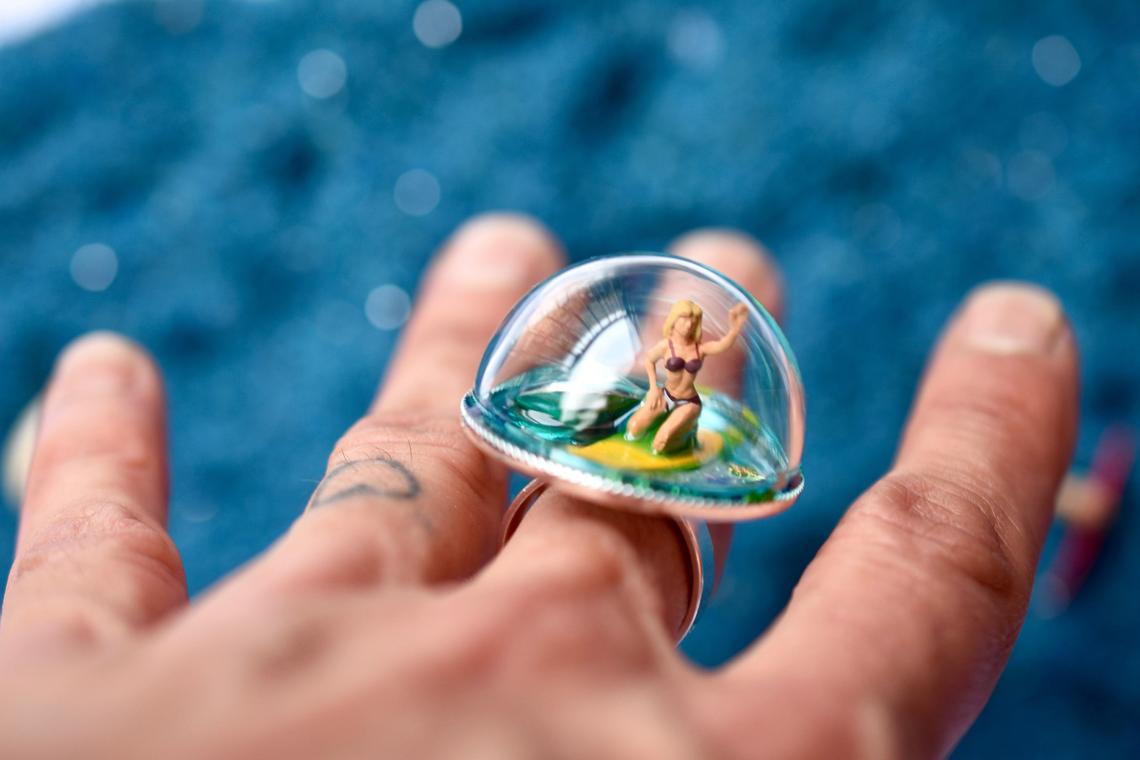 Surf diorama ring made in France
